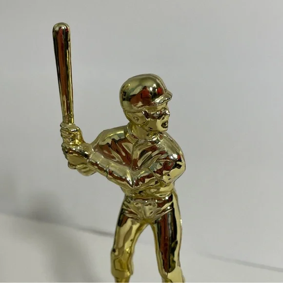 Baseball Trophy - Picture 2 of 8